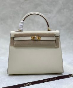 Design Leather Trendy Tote Handbag