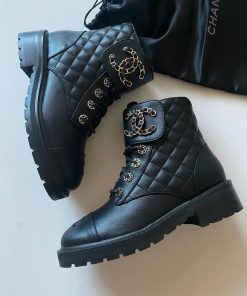 First copy Design Shiny Lambskin Quilted Lace Up Combat Boots