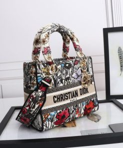 Christian Dior Medium Lady Daylight replica bag